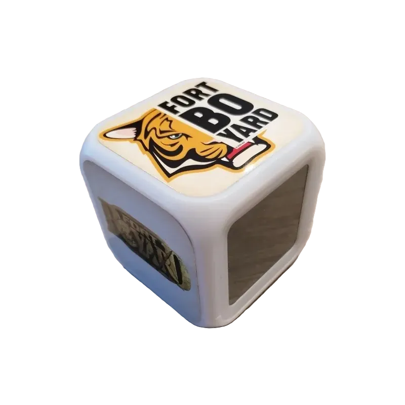 Réveil cube lumineux LED Fort Boyard